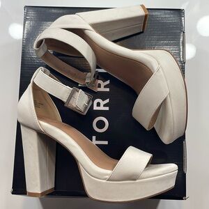 Torrid bone Heels